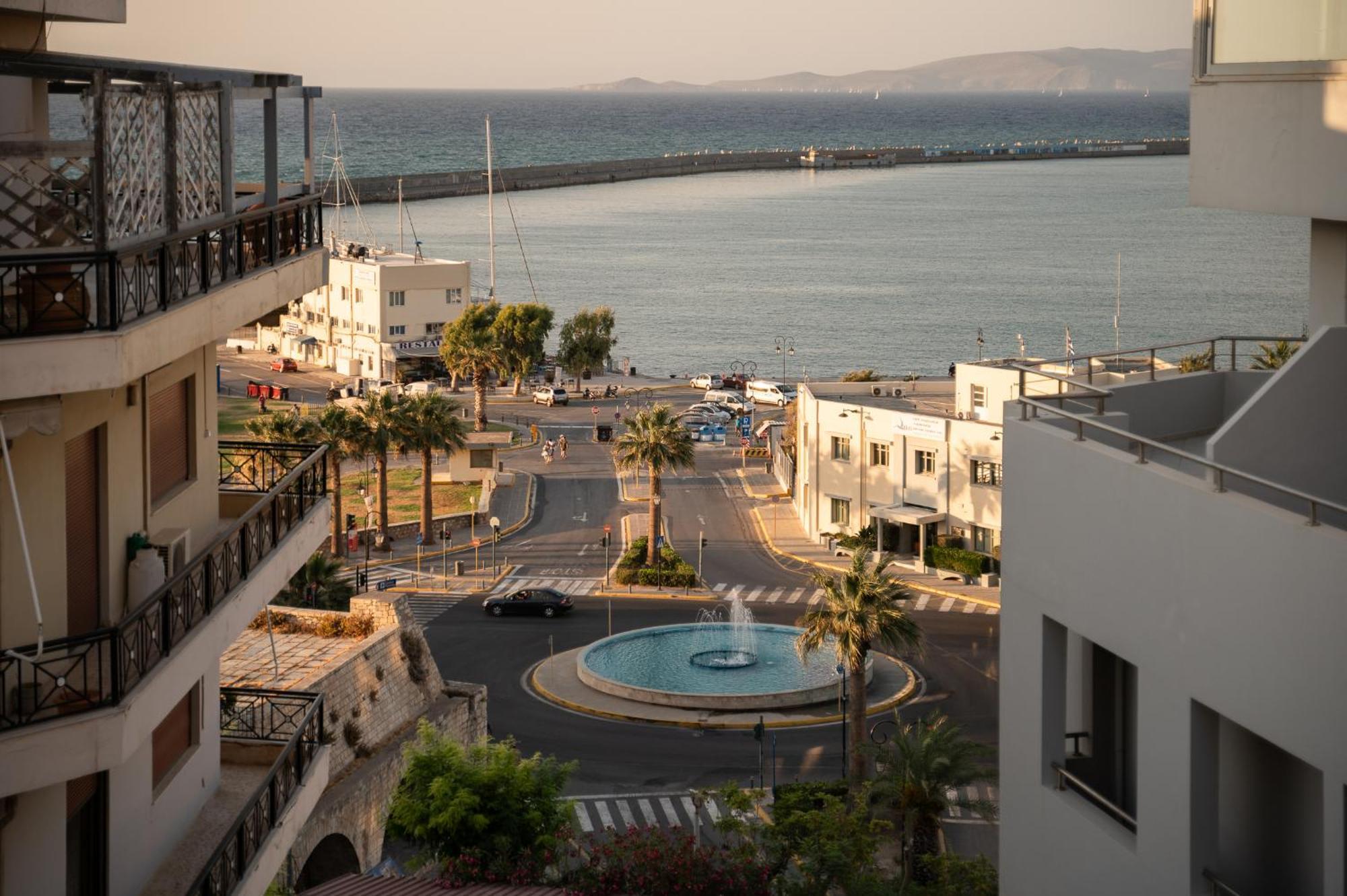L' Horizon Luxury Living By 8Essentially Heraklion Exterior foto